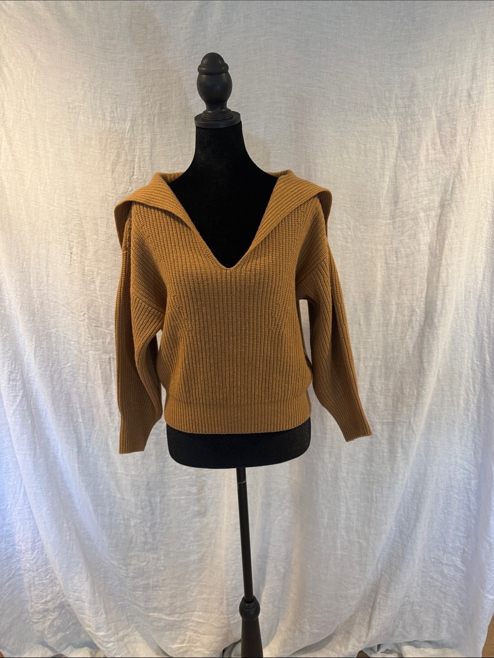 Pinko Vodkatini Camel V-Neck Ribbed Sweater with Draped Collar size